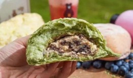 唐县网红二饼吃瓜视频